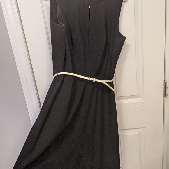 Calvin Klein black dress with belt - Picture 6 of 7